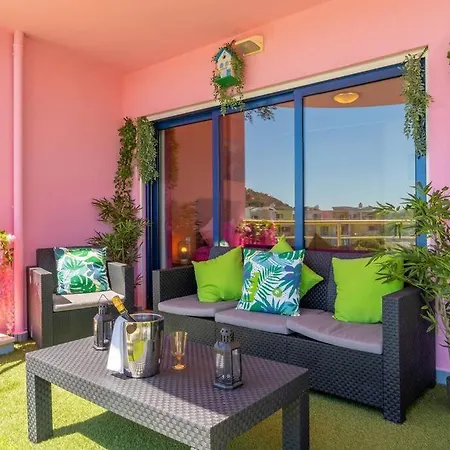 شقة Lovely Lm Penthouse *